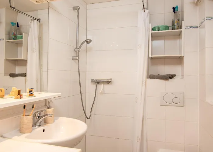 Schaefer By Interhome *